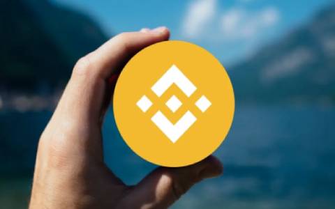 最早的比特币是怎么买的 比特币现在的价格是多少钱一个